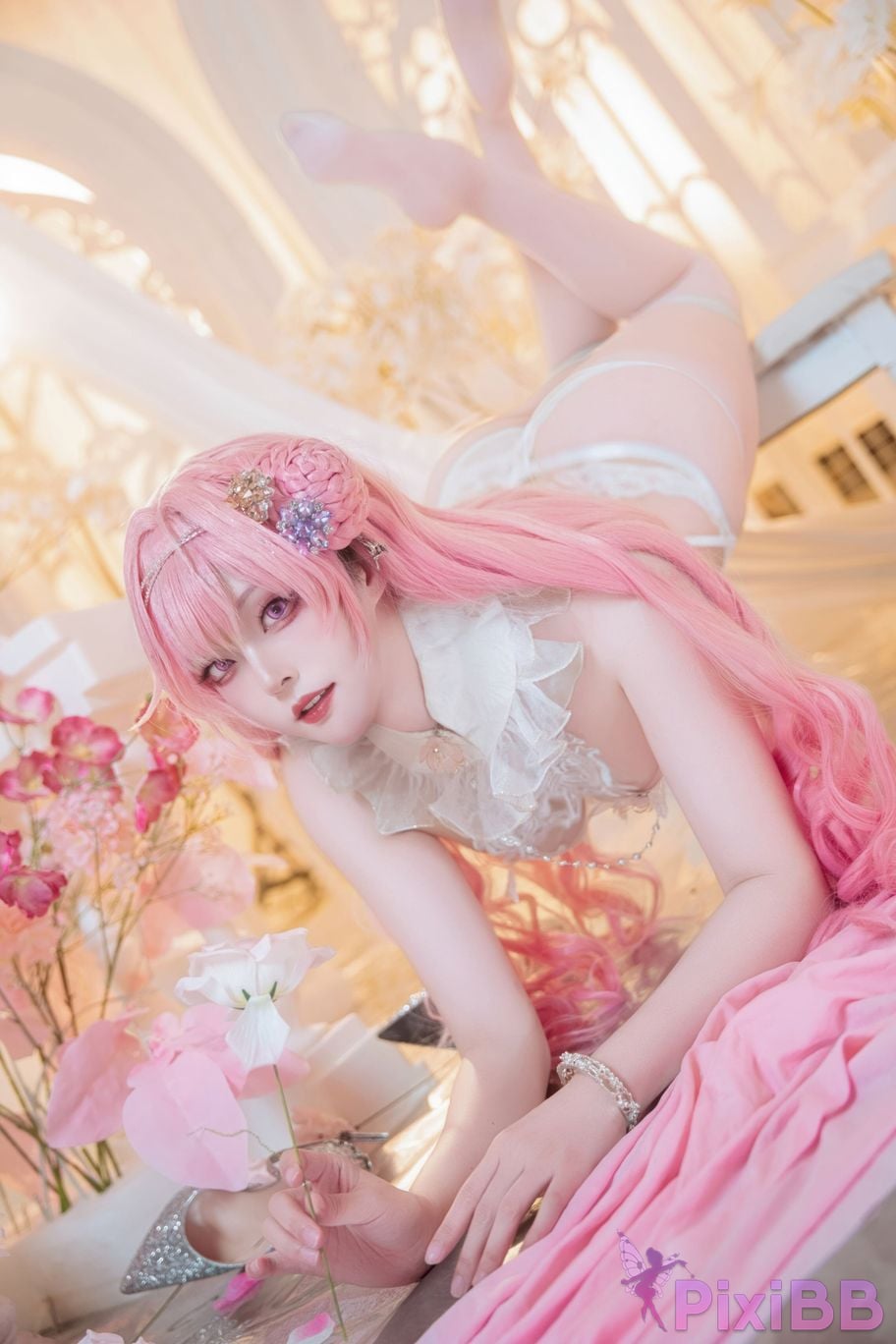 Cosplayer Natsuko Xia Xiazi NIKKE Dorothy cheongsam PixiBB.COM 073