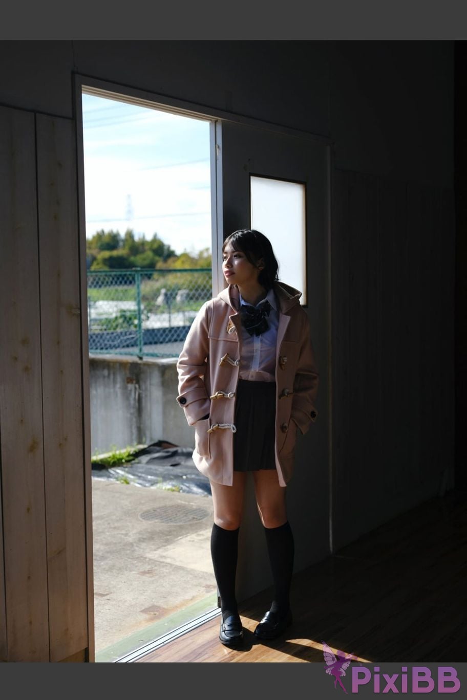 Japanese Idol Ishihara Nozomi Yura and PixiBB.COM 012