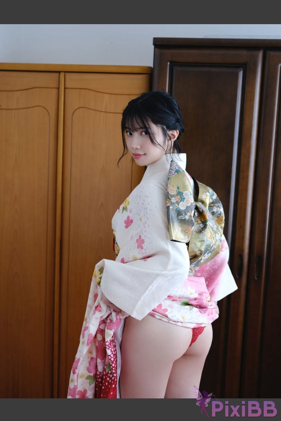 Japanese Idol Ishihara Nozomi Yura and PixiBB.COM 068