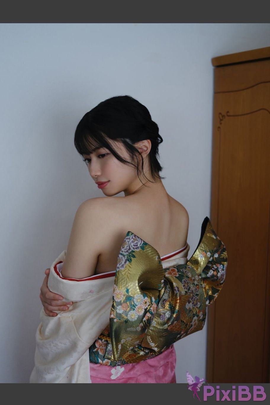 Japanese Idol Ishihara Nozomi Yura and PixiBB.COM 071