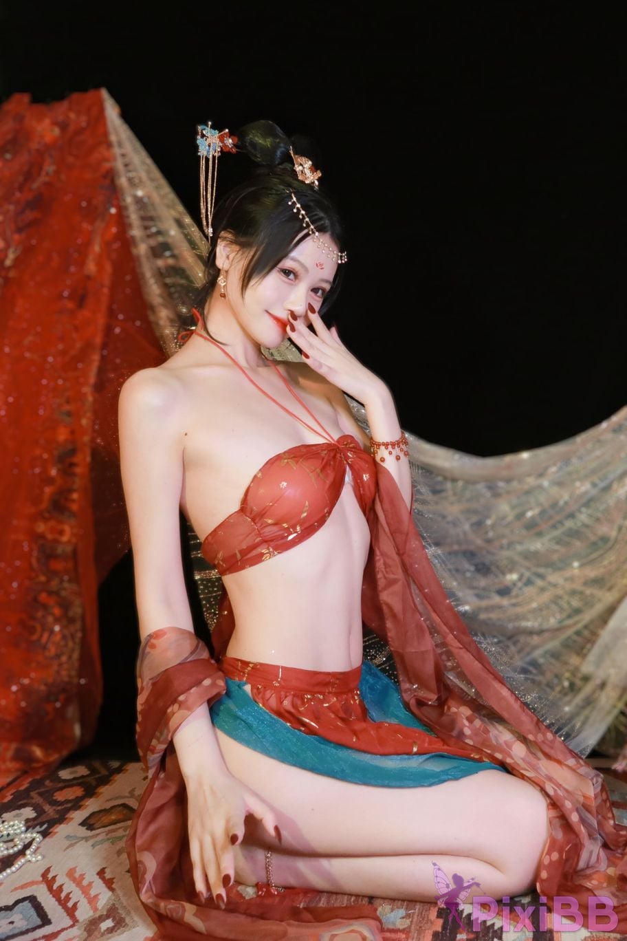 Cosplayer Xing Dai Lu Dunhuang Dancer PixiBB.COM 015
