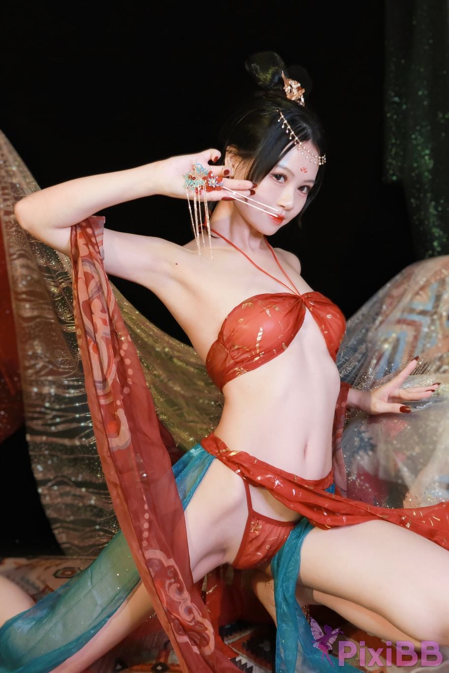 Cosplayer Xing Dai Lu Dunhuang Dancer PixiBB.COM 018