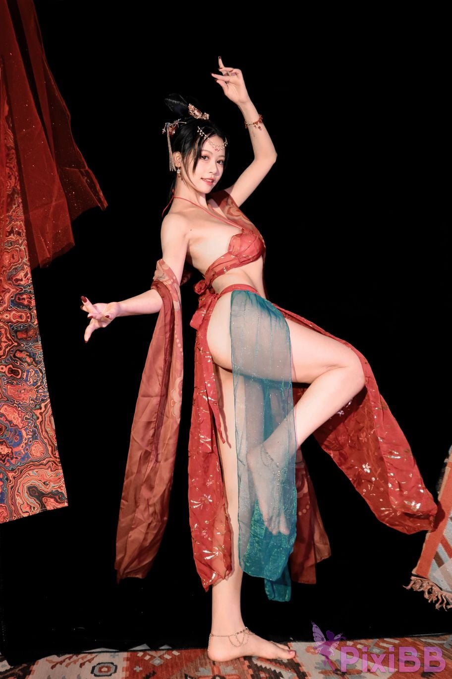 Cosplayer Xing Dai Lu Dunhuang Dancer PixiBB.COM 044