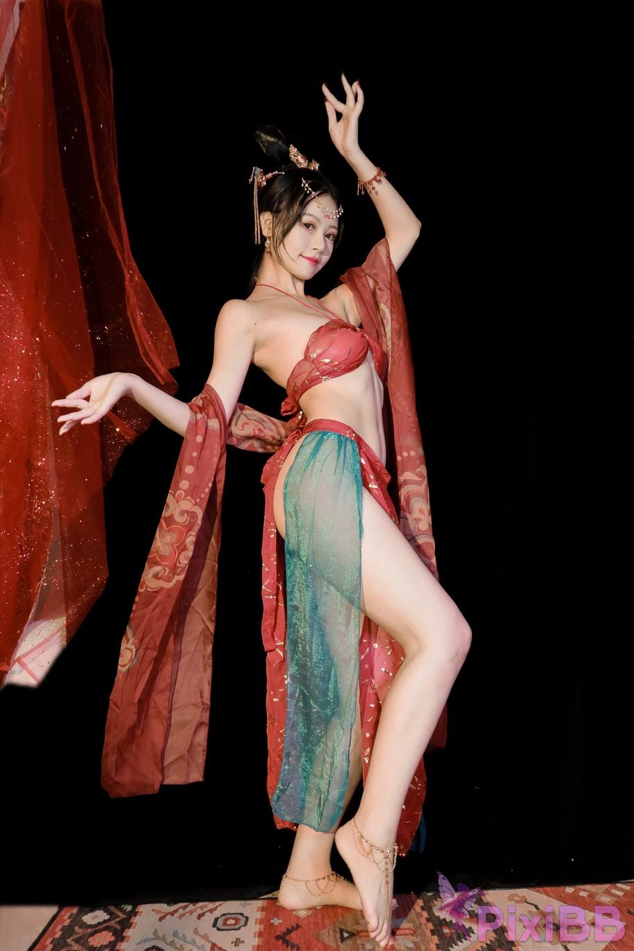 Cosplayer Xing Dai Lu Dunhuang Dancer PixiBB.COM 050