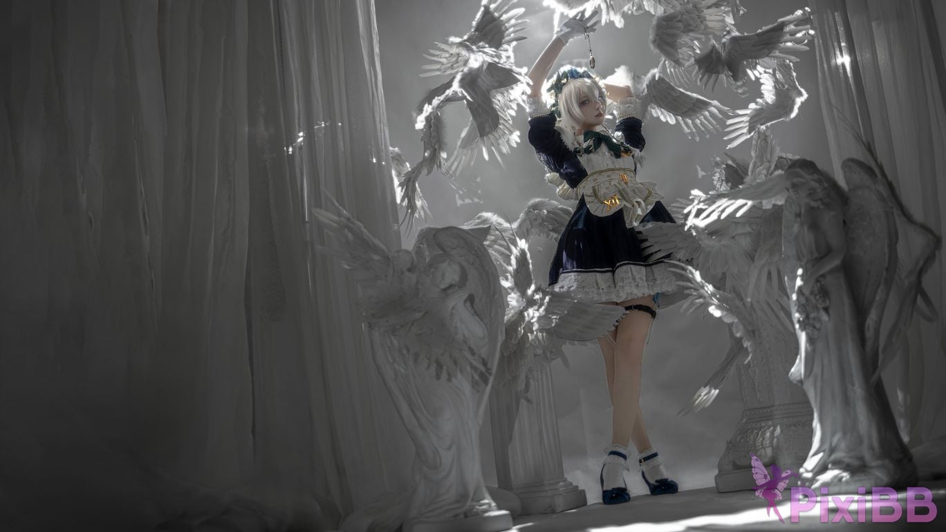 Cosplayer Zhiyue Etsu ko East Project Sakuya Izayoi PixiBB.COM 001