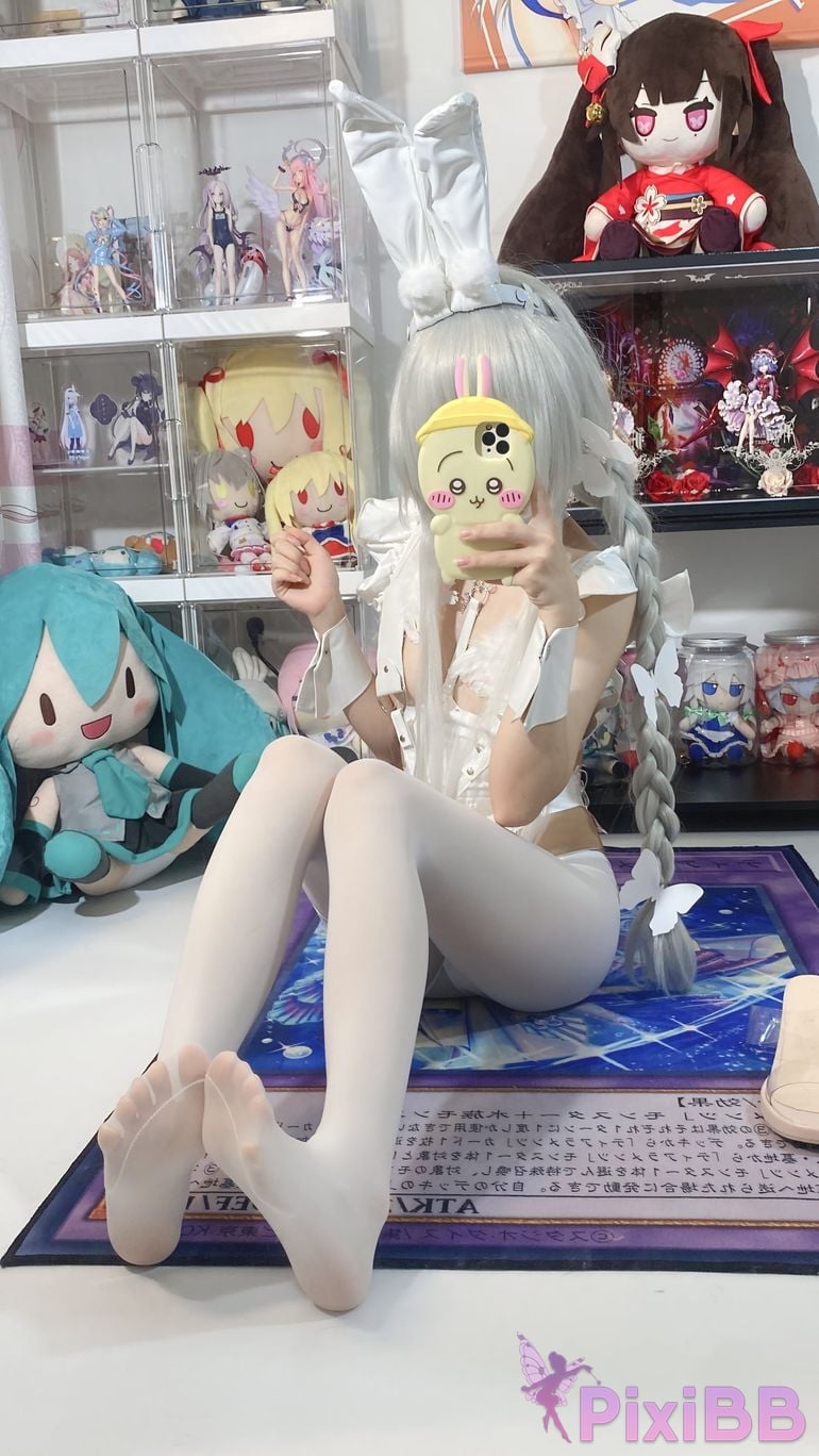 Cosplayer white oak Shirly azur lane Vicious Rabbit PixiBB.COM 006