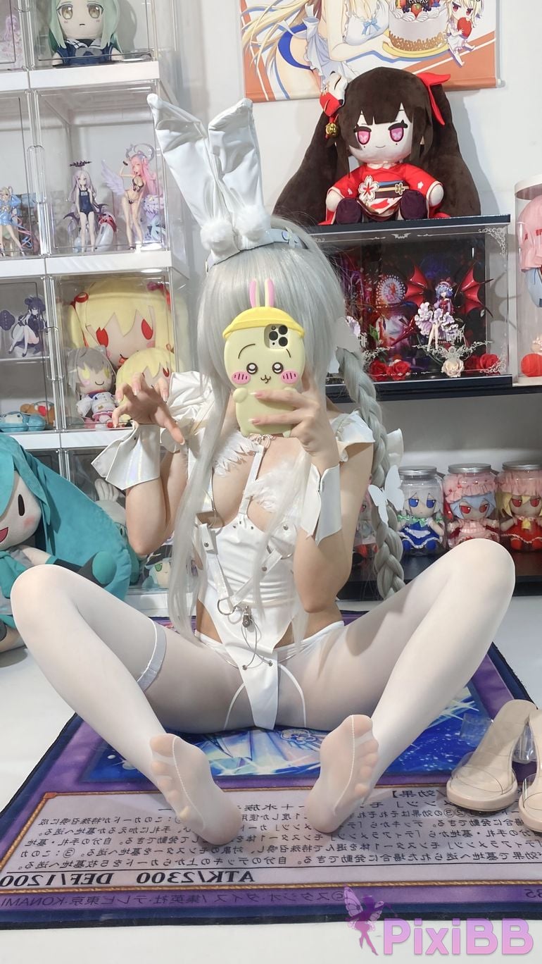 Cosplayer white oak Shirly azur lane Vicious Rabbit PixiBB.COM 022