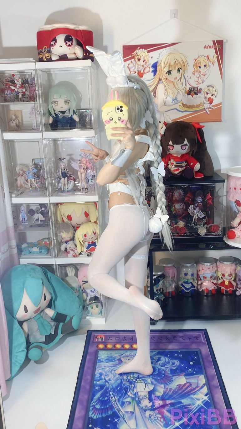 Cosplayer white oak Shirly azur lane Vicious Rabbit PixiBB.COM 024