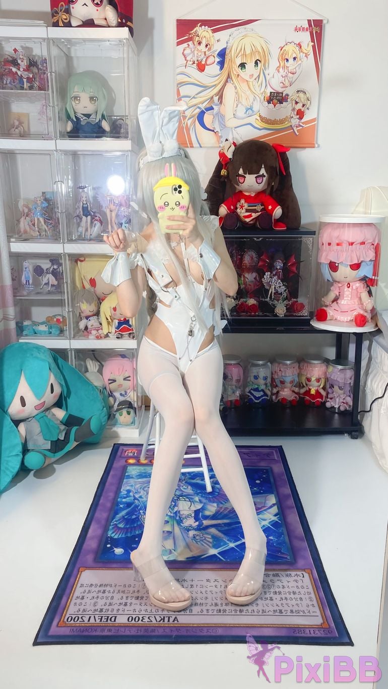 Cosplayer white oak Shirly azur lane Vicious Rabbit PixiBB.COM 047
