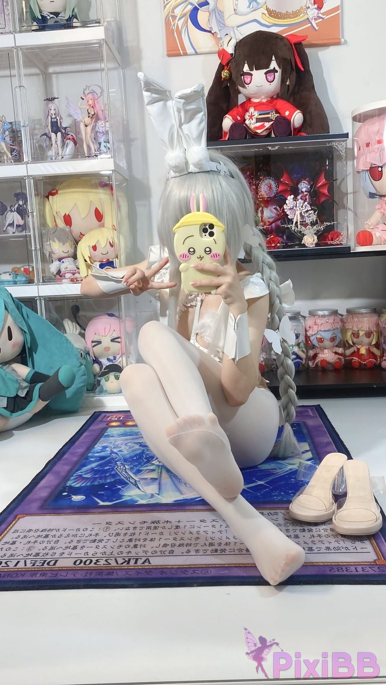 Cosplayer white oak Shirly azur lane Vicious Rabbit PixiBB.COM 048