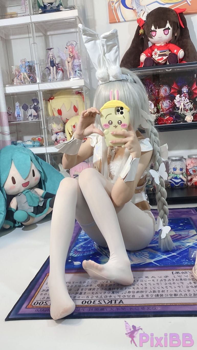 Cosplayer white oak Shirly azur lane Vicious Rabbit PixiBB.COM 050