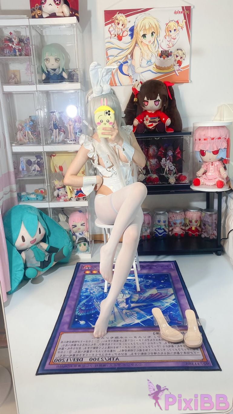 Cosplayer white oak Shirly azur lane Vicious Rabbit PixiBB.COM 055