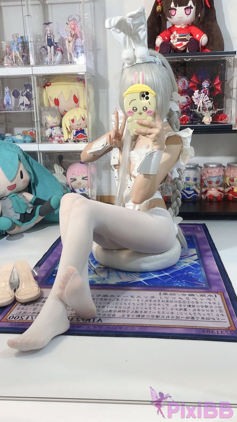 Cosplayer white oak Shirly azur lane Vicious Rabbit PixiBB.COM 064