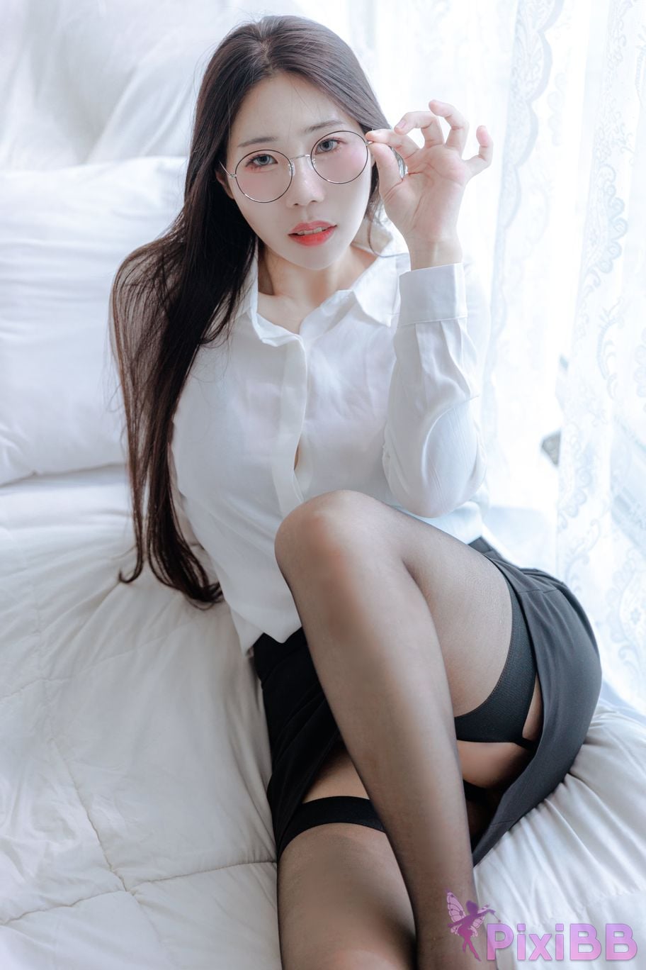 Porrinn EUN Office Girl PixiBB.COM 005
