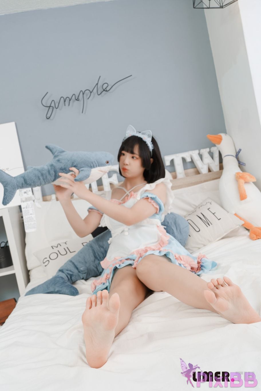 Limerence original No.055 of the maid dressed in soft European style and bare feet please enjoy master PixiBB.COM 109