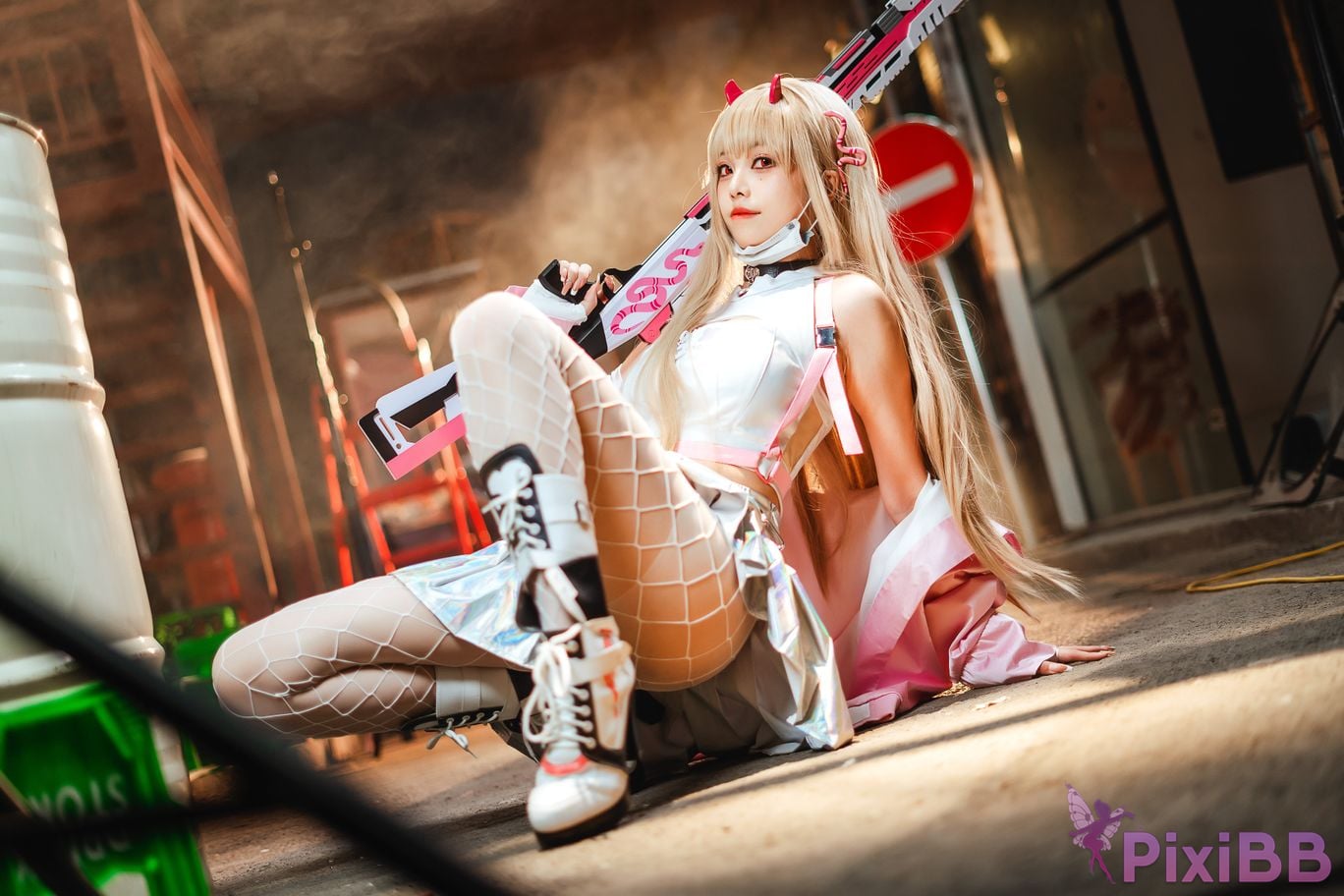 Coser Mi zhi mao qiu PixiBB.COM 006