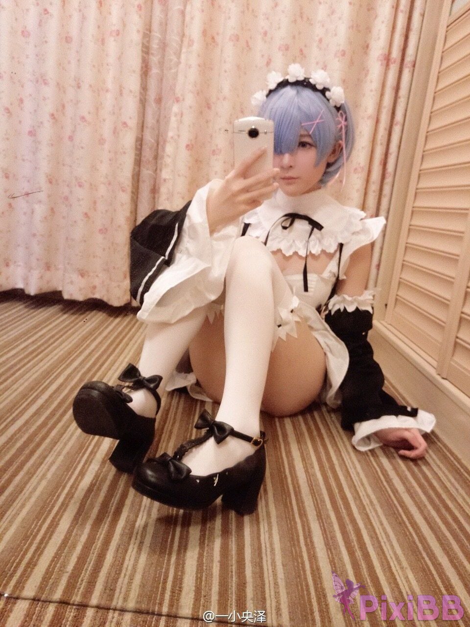 Coser yixiaoyangze PixiBB.COM 010