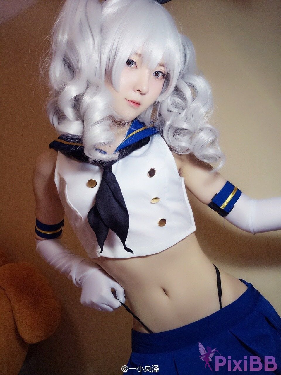 Coser yixiaoyangze PixiBB.COM 025