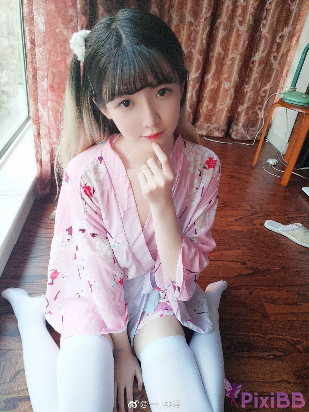 Coser yixiaoyangze PixiBB.COM 112