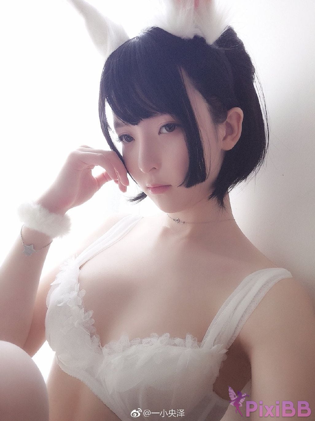 Coser yixiaoyangze PixiBB.COM 153