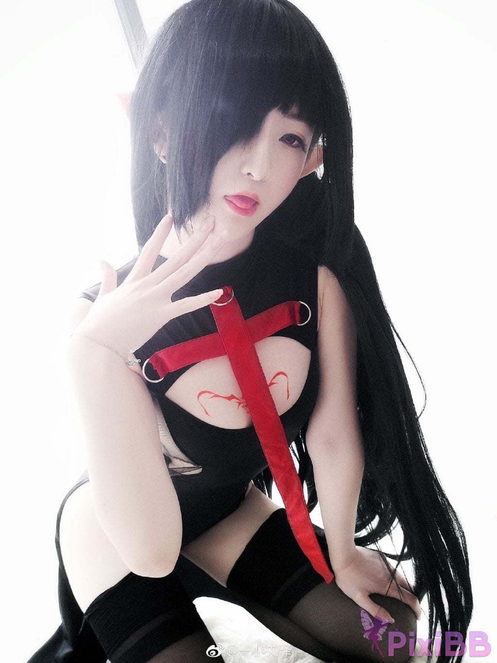 Coser yixiaoyangze PixiBB.COM 202