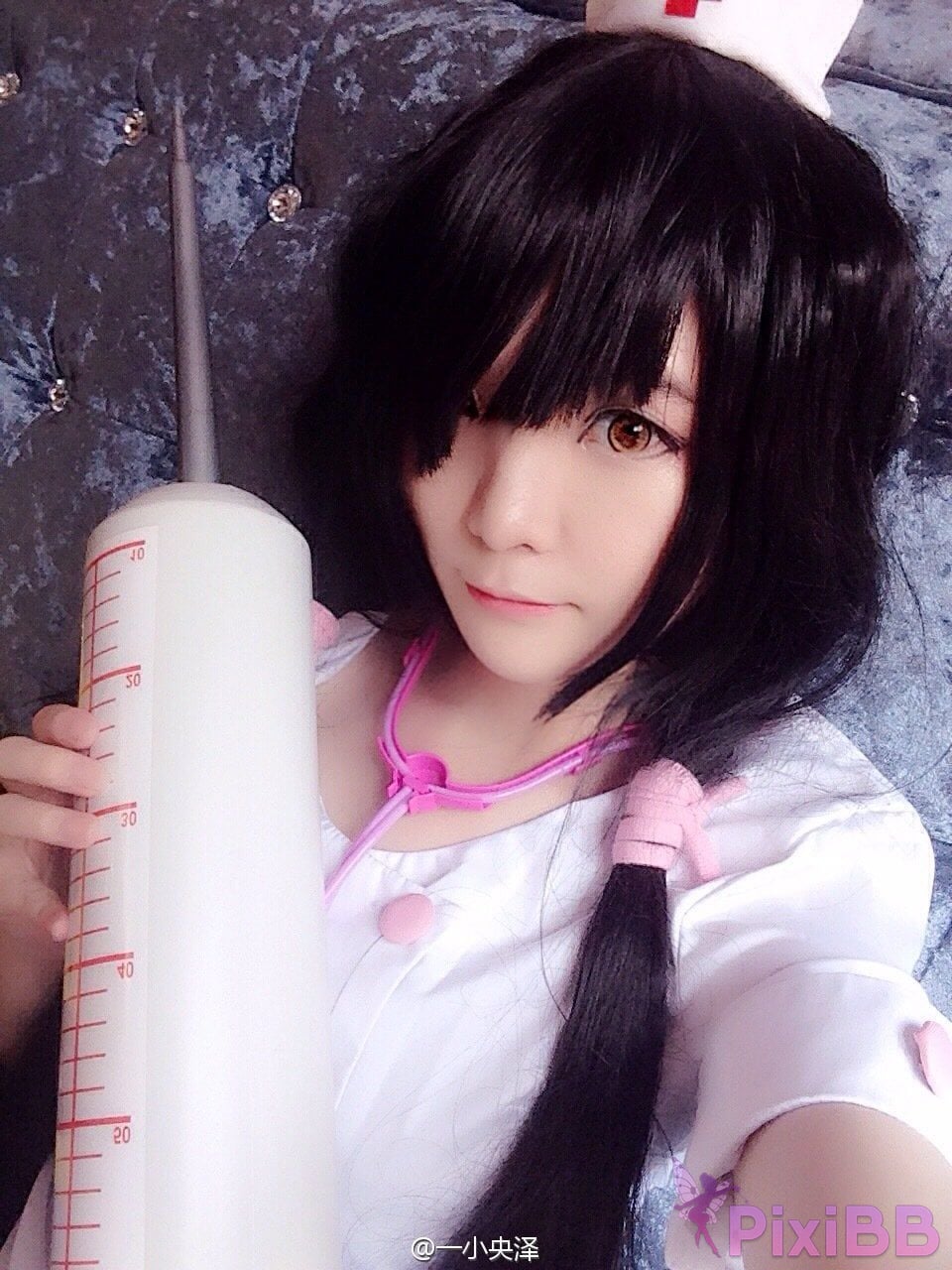 Coser yixiaoyangze PixiBB.COM 205