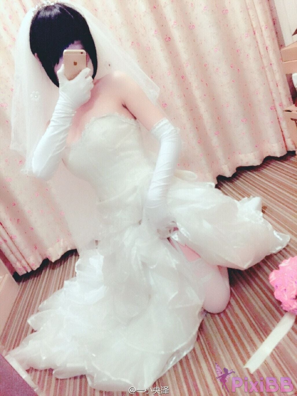 Coser yixiaoyangze PixiBB.COM 250