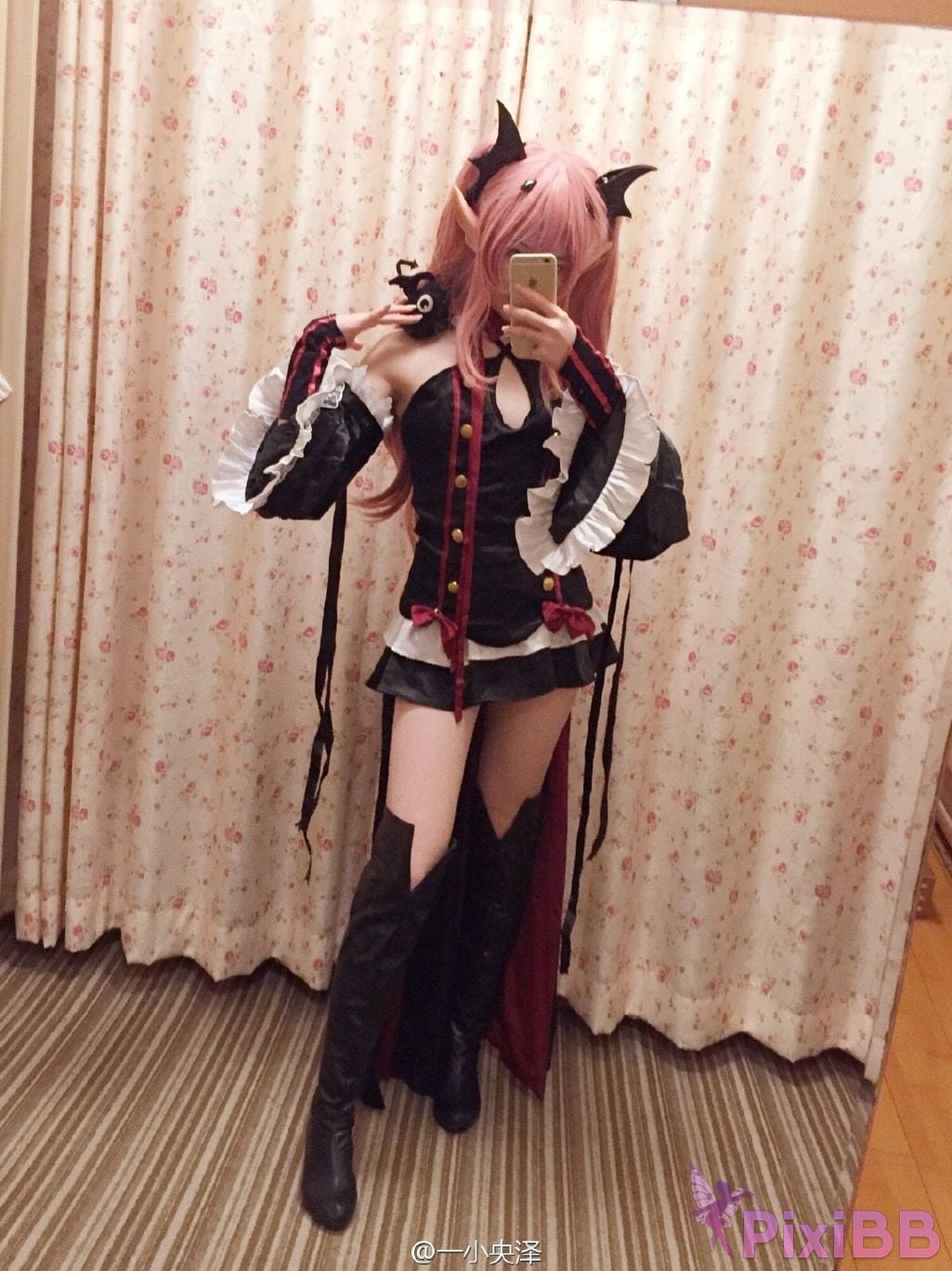 Coser yixiaoyangze PixiBB.COM 258
