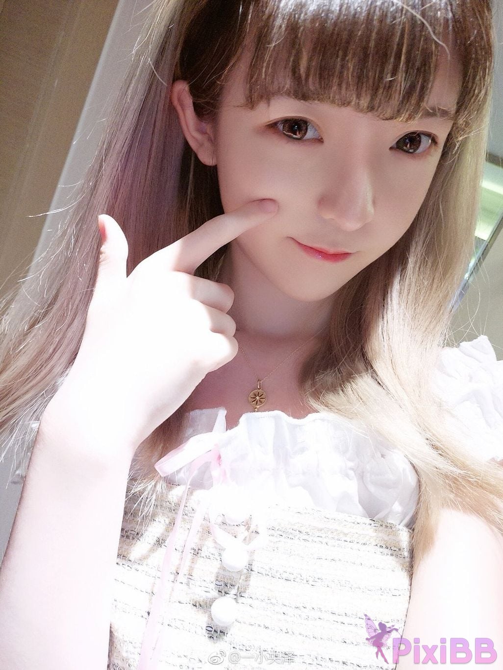 Coser yixiaoyangze PixiBB.COM 262