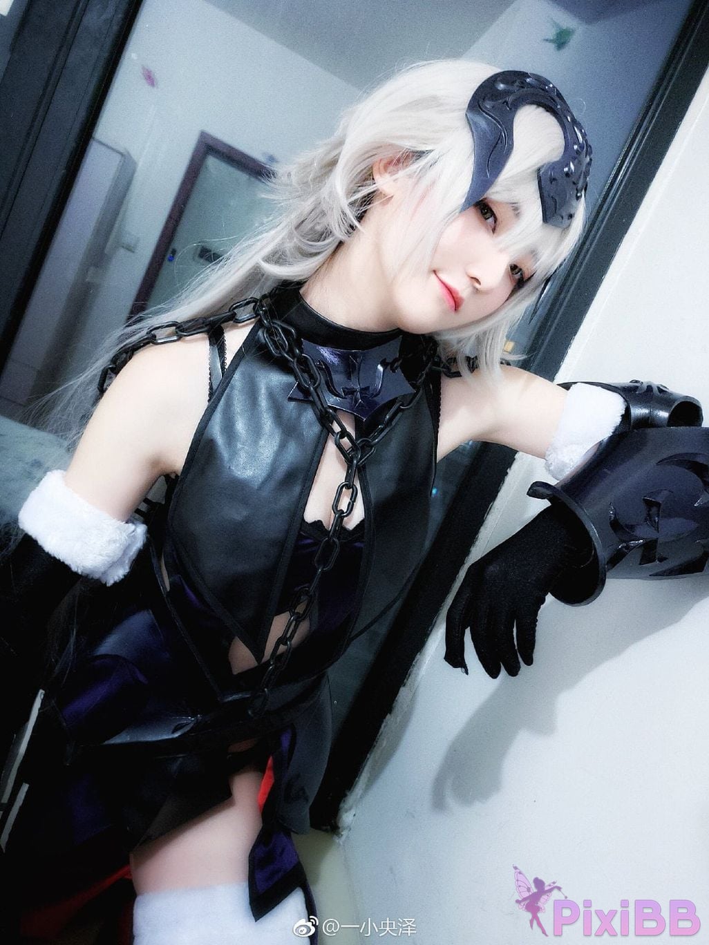 Coser yixiaoyangze PixiBB.COM 284
