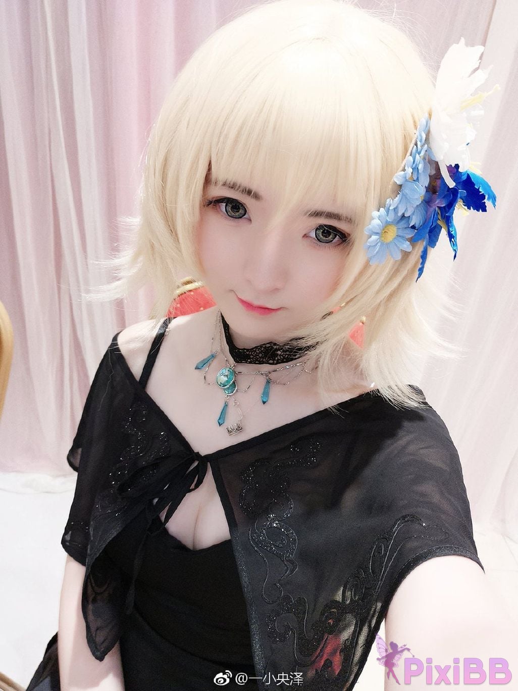 Coser yixiaoyangze PixiBB.COM 339