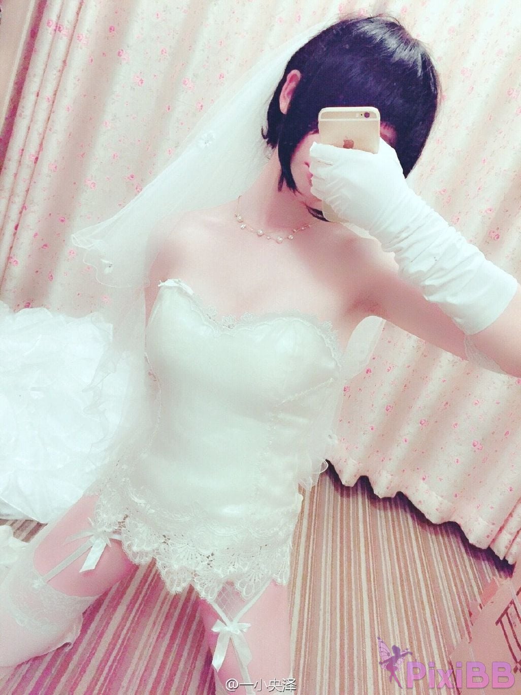 Coser yixiaoyangze PixiBB.COM 340