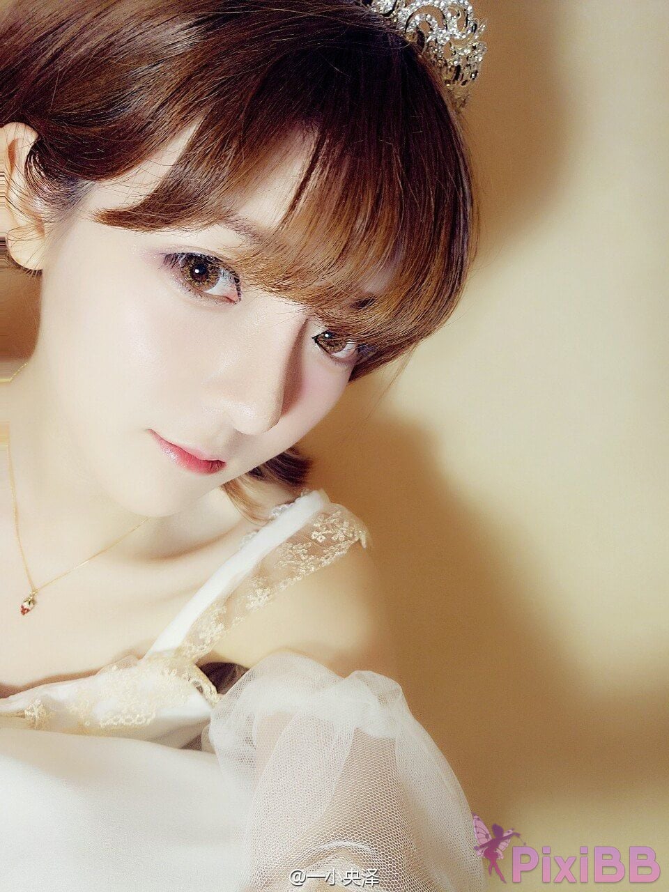 Coser yixiaoyangze PixiBB.COM 359