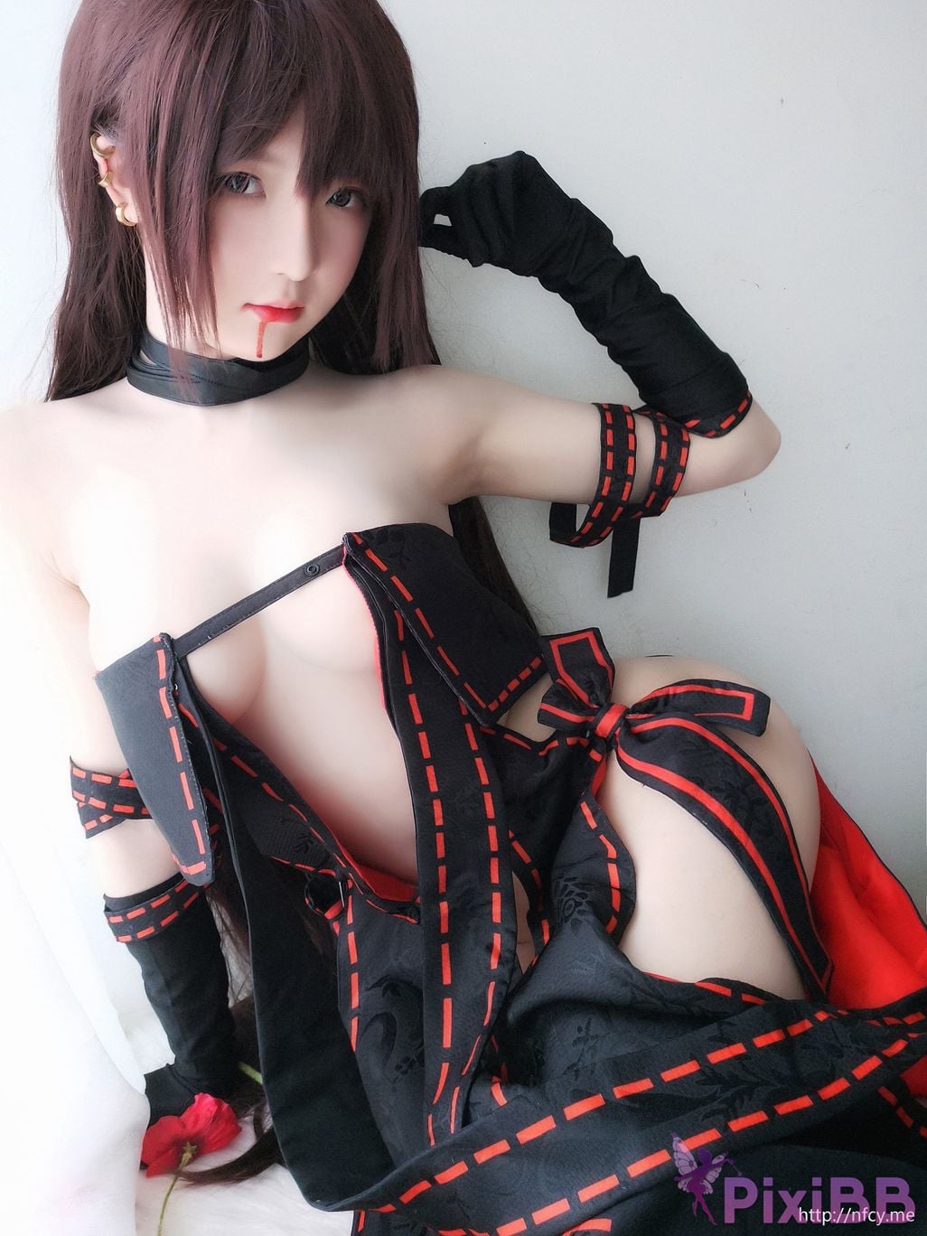 Coser yixiaoyangze PixiBB.COM 360