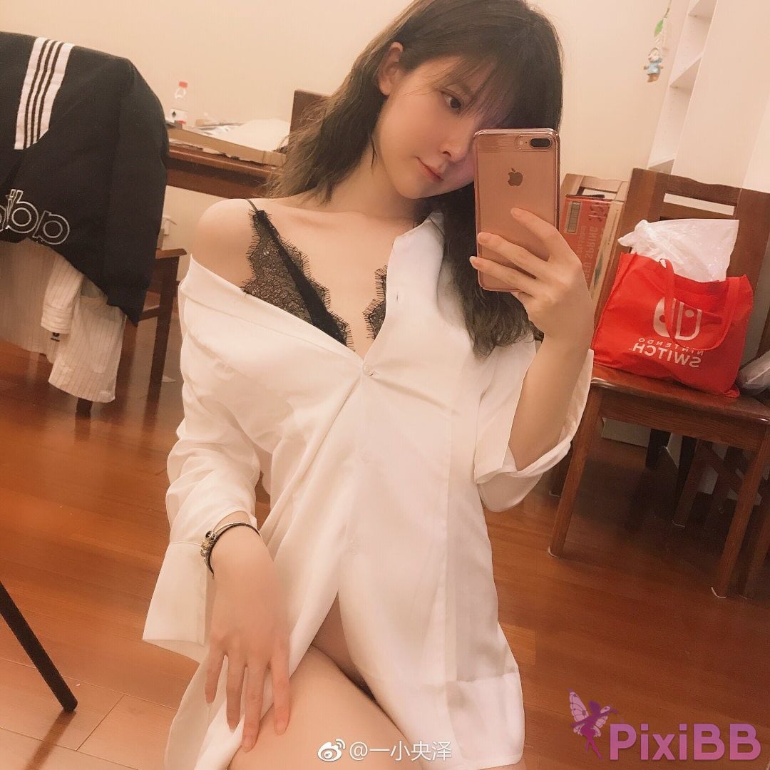 Coser yixiaoyangze PixiBB.COM 379