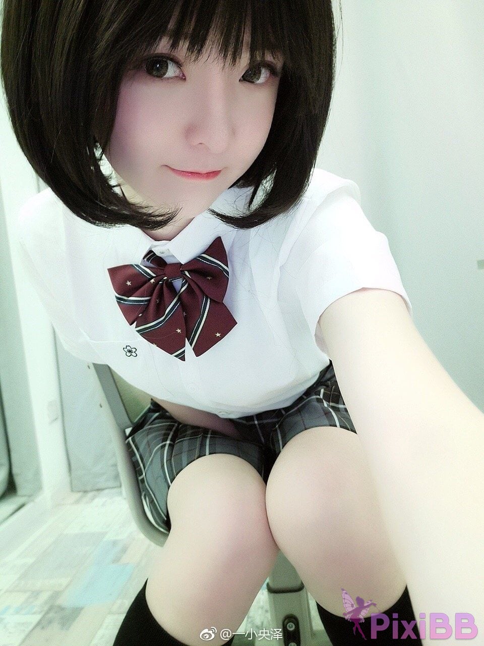 Coser yixiaoyangze PixiBB.COM 385