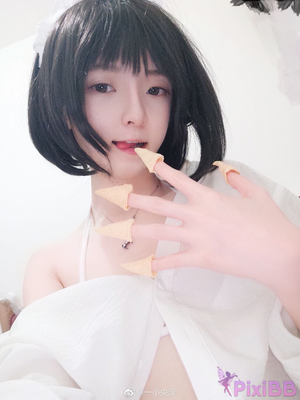 Coser yixiaoyangze PixiBB.COM 392