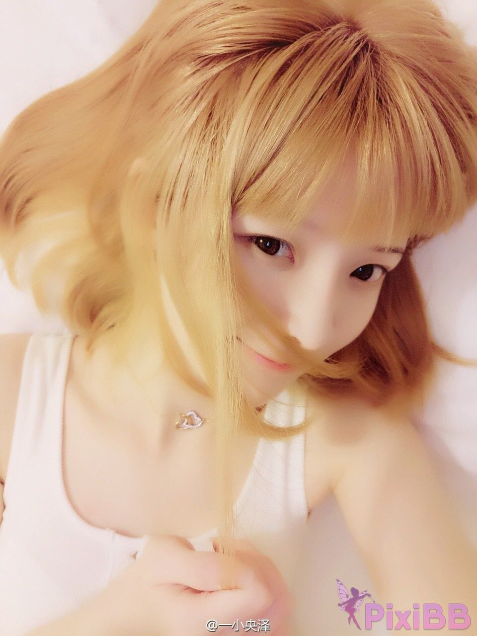 Coser yixiaoyangze PixiBB.COM 501