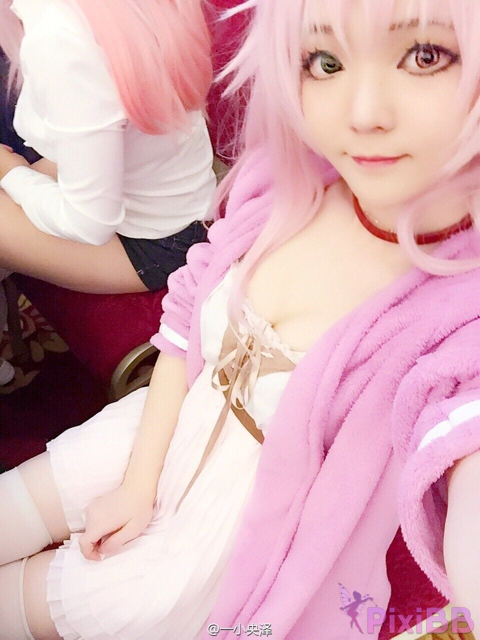 Coser yixiaoyangze PixiBB.COM 520