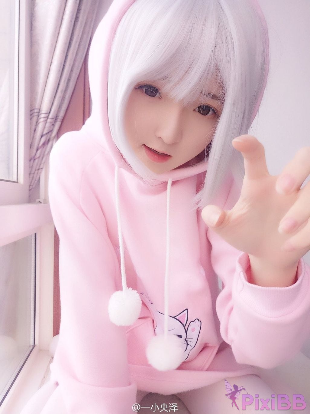 Coser yixiaoyangze PixiBB.COM 589