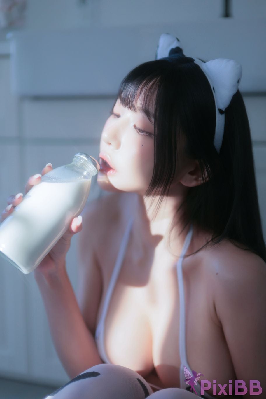 Dongeuran round Milk Cow 01 PixiBB.COM 064
