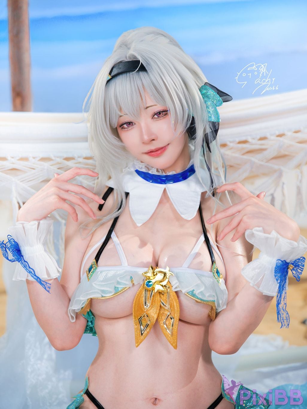 Cosplayer Machi ma ji beng huai xing qiong tie dao liu ying yong zhuang Firefly Bikini PixiBB.COM 003