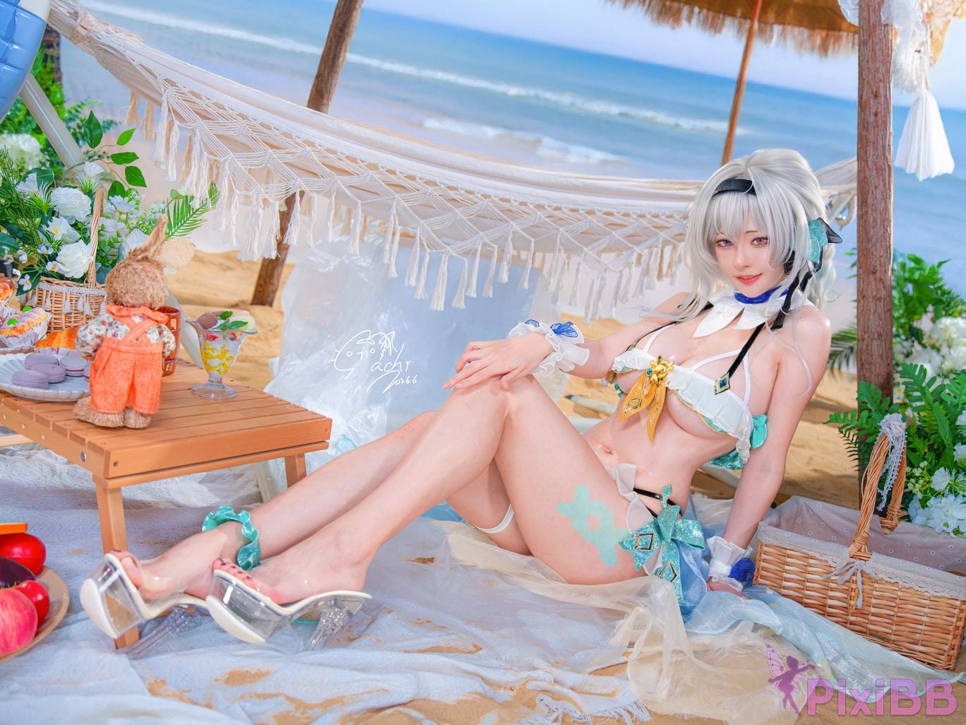 Cosplayer Machi ma ji beng huai xing qiong tie dao liu ying yong zhuang Firefly Bikini PixiBB.COM 012
