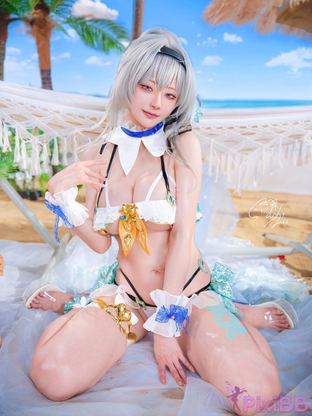 Cosplayer Machi ma ji beng huai xing qiong tie dao liu ying yong zhuang Firefly Bikini PixiBB.COM 021