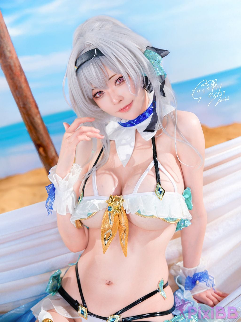 Cosplayer Machi ma ji beng huai xing qiong tie dao liu ying yong zhuang Firefly Bikini PixiBB.COM 033