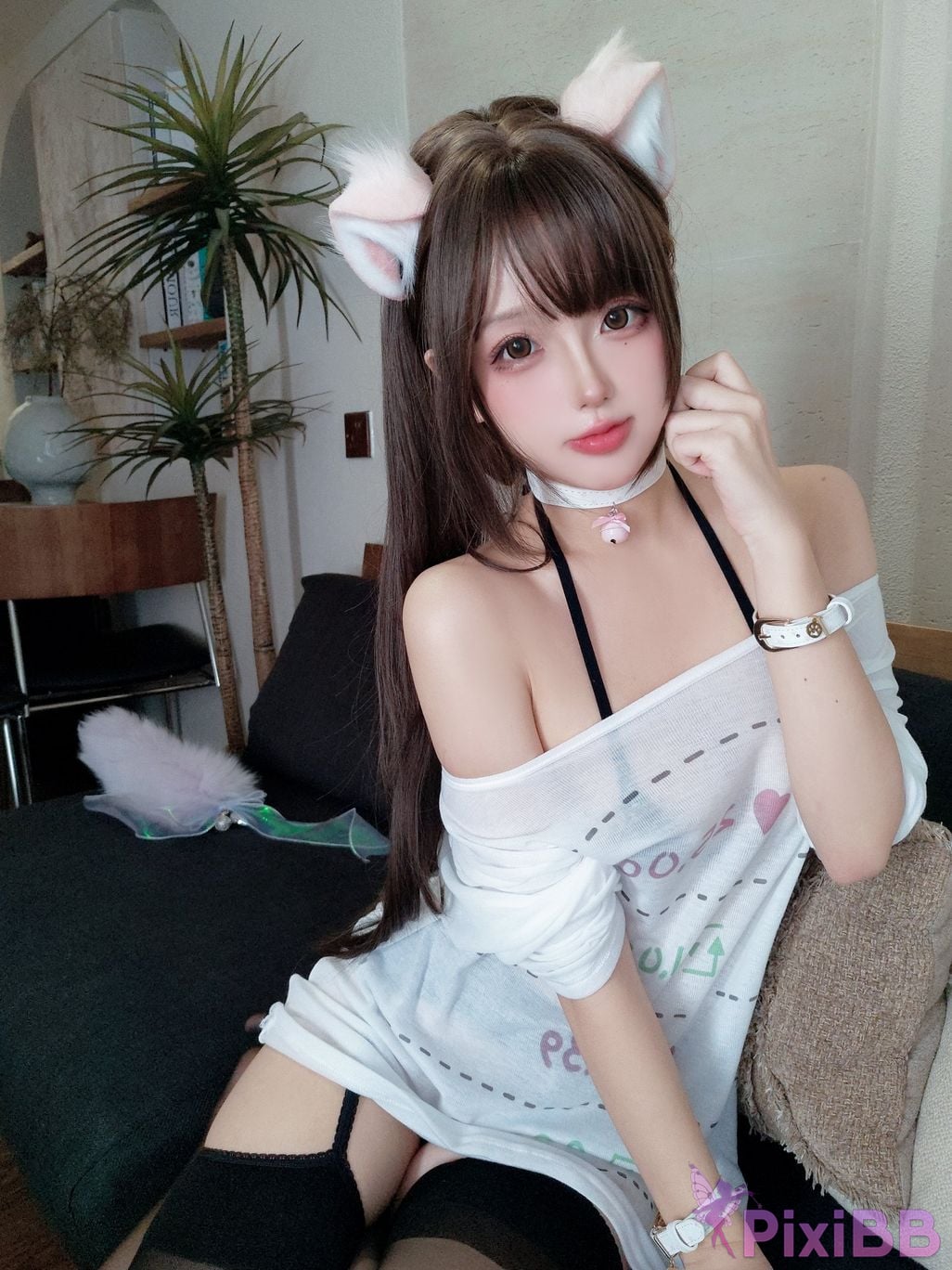 Cosplayer Hinajiao cat at home PixiBB.COM 160