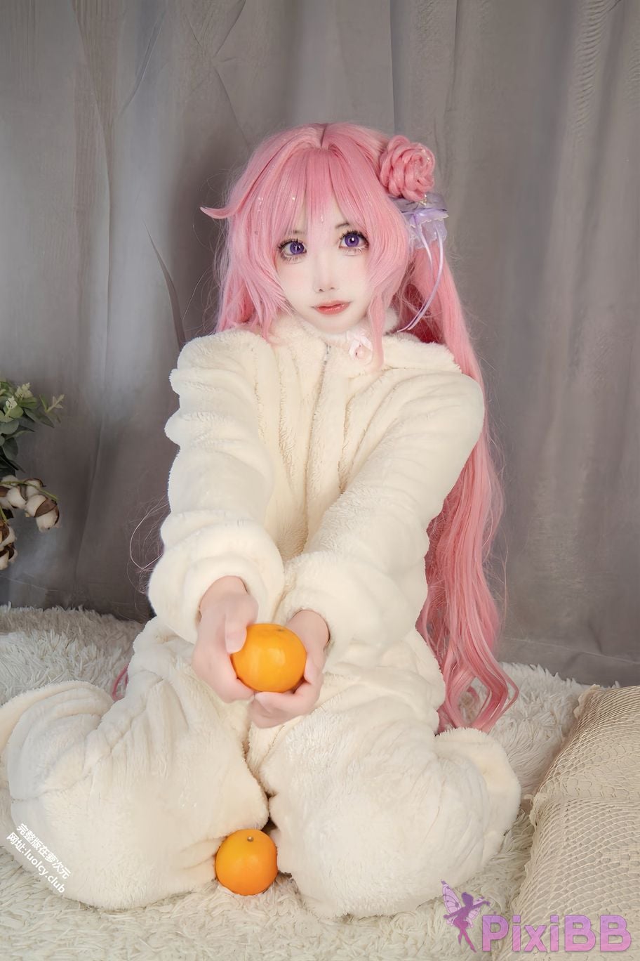 Cosplayer Vanilla Milk Meow Two tailed white tiger loli exposed outdoors PixiBB.COM 242
