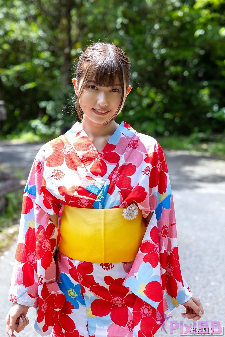 Japanese Idol Miyu Aizawa Graphis New Year s Holiday SPECIAL 2025 2026 Come Across Vol.6 7 8 9 PixiBB.COM 001