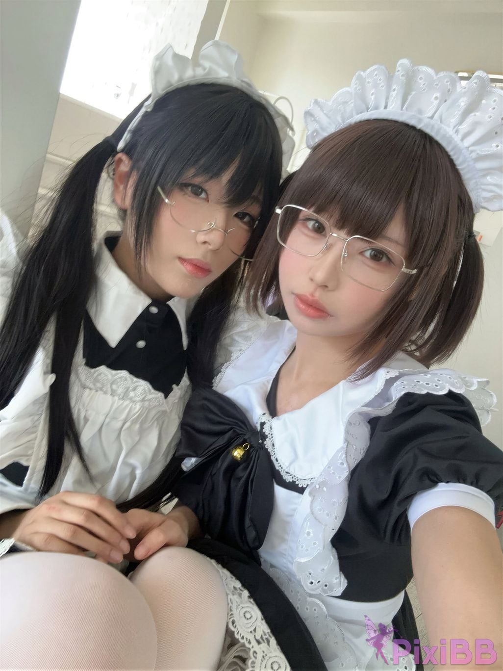 Cosplayer Senior Sister Xuan Xiao One hundred thousand precious volts double maid PixiBB.COM 007