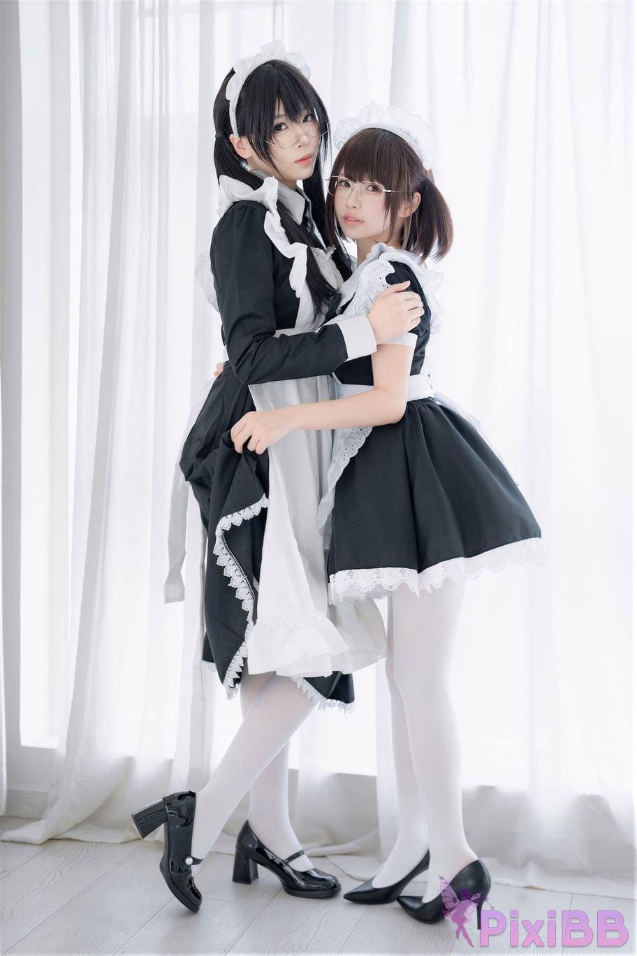 Cosplayer Senior Sister Xuan Xiao One hundred thousand precious volts double maid PixiBB.COM 013